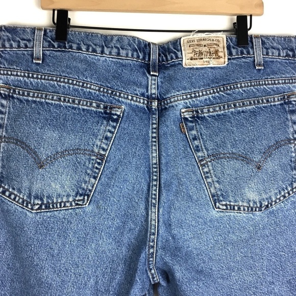 LEVI’S Vintage 545 Jean Shorts Denim Jorts Loose Fit Relaxed Medium Wash Size 40 - Picture 5 of 15